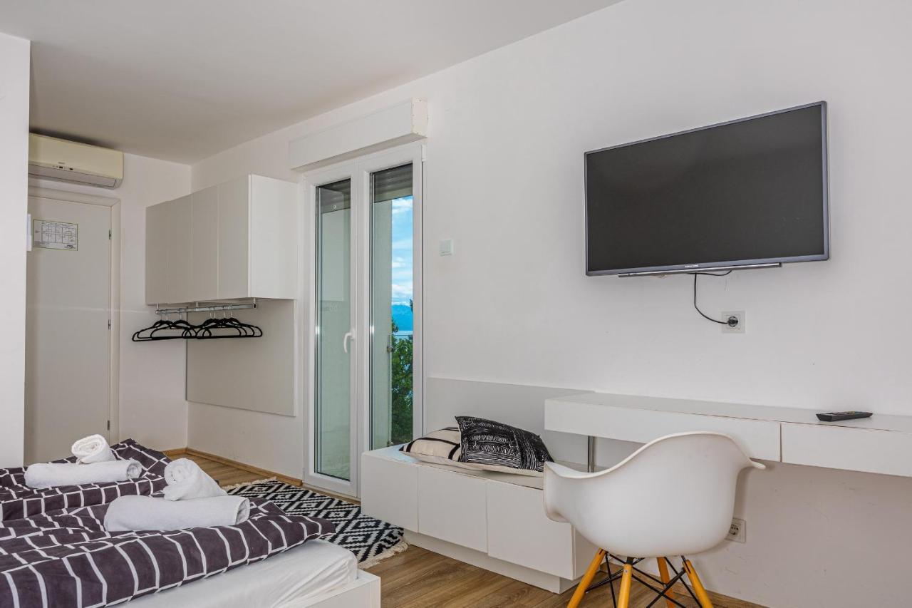 Sea La Vie Rooms Novi Vinodolski Buitenkant foto
